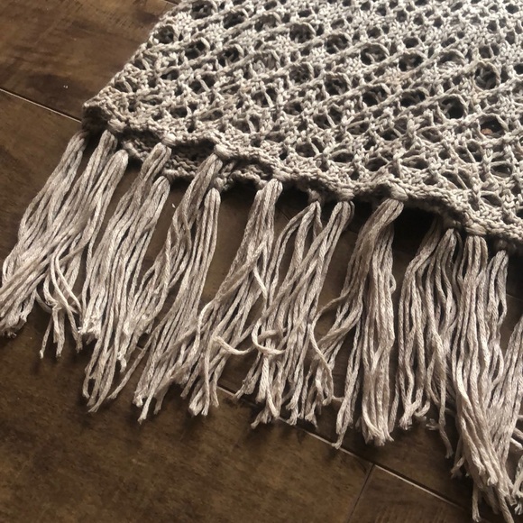 Crochet tank - Picture 3 of 4